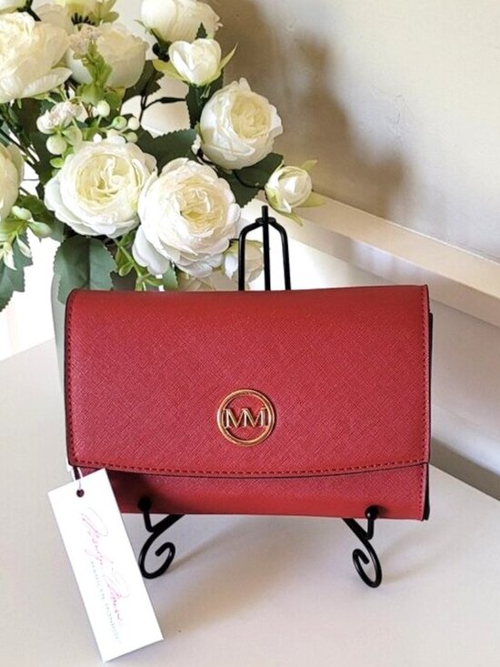Marilyn Monroe Handbags - Marilyn Monroe Lipstick Red Clutch Purse